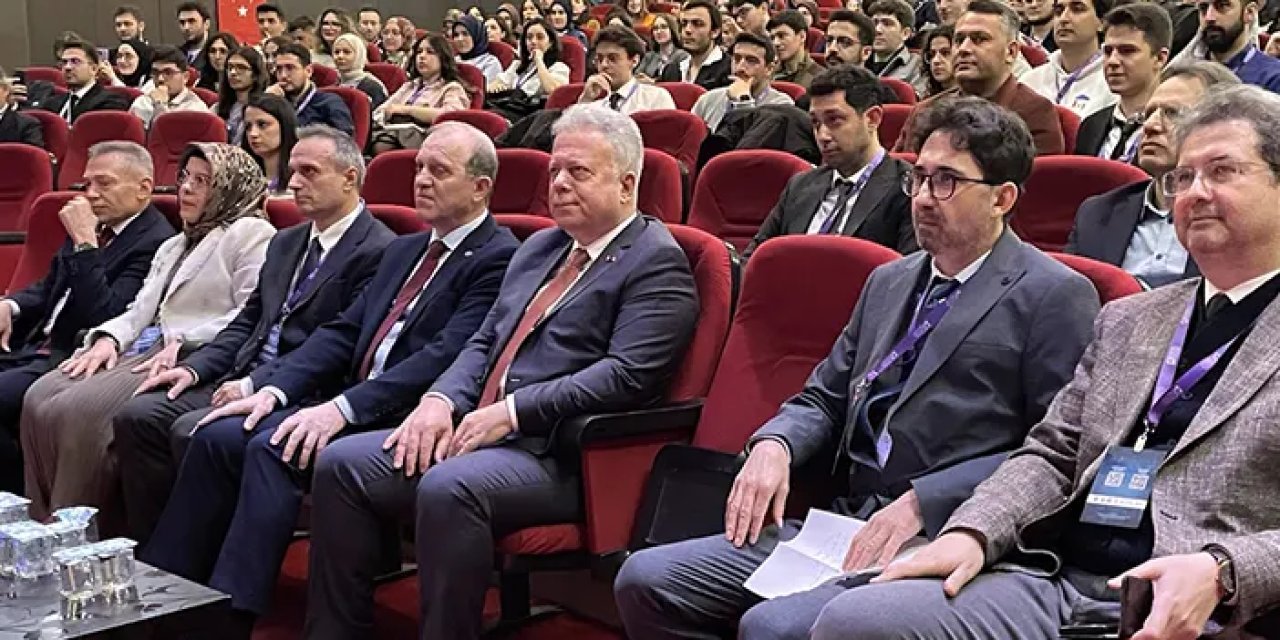 Trabzon'da "1. Ulusal Nörobilim ve Yapay Zeka Tıp Öğrenci Kongresi