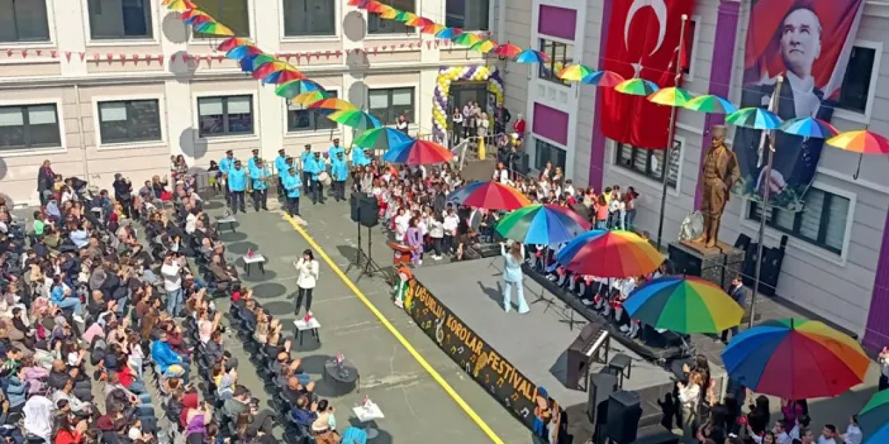 Uğur Okulları Trabzon Kampüsü’nden Sanata ve Birliğe Örnek Festival: Uğurlu Korolar Festivali