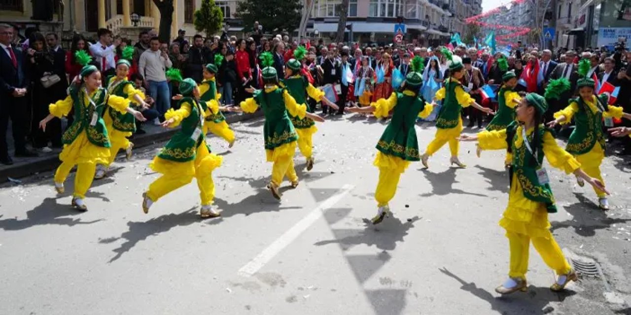 Samsun’da Türk Dünyası Çocuk Festivali başladı