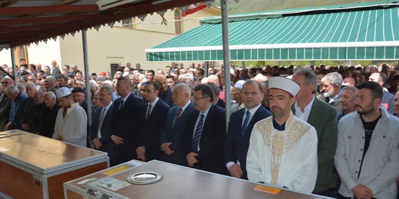 Trabzon'da kazada hayatını kaybeden Mustafa Diner ve Mehmet Diner son yolculuğuna uğurlandı