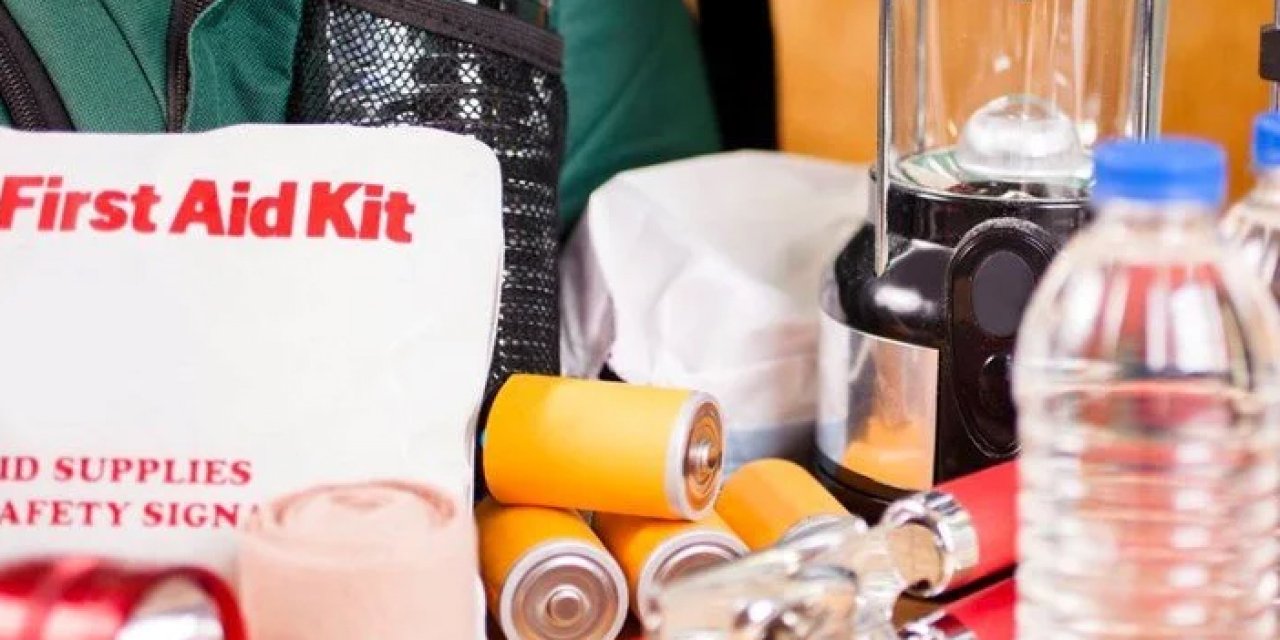 Deprem Çantası Nasıl Hazırlanır? Neler Olmalı?