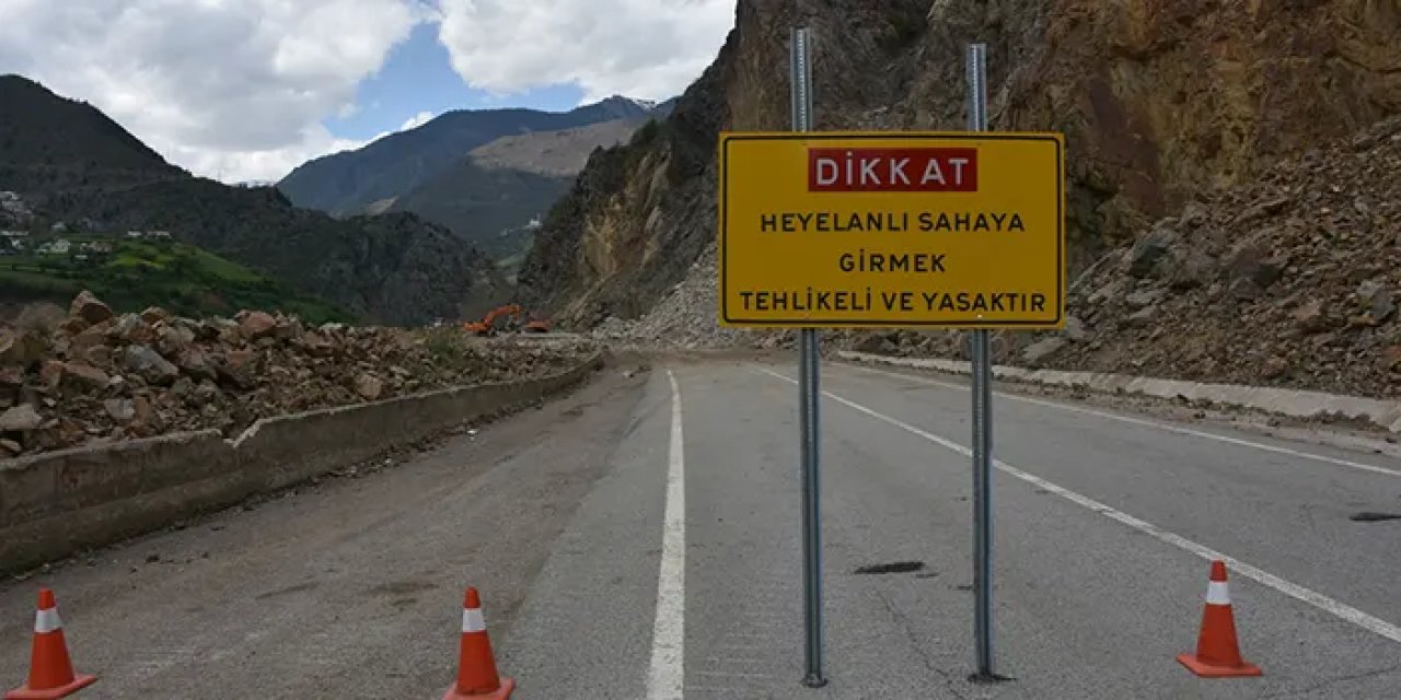 Gümüşhane-Giresun kara yolunun ulaşıma açılması için çalışmalar sürüyor