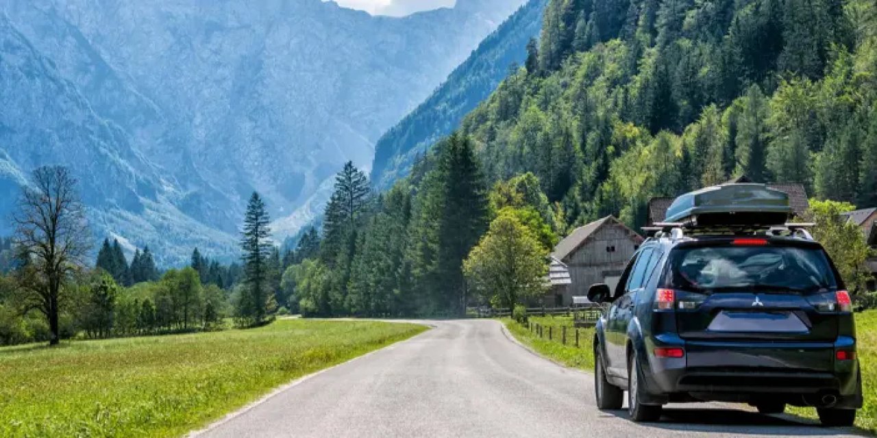 Trabzon - Gaziantep arası kaç km? Otobüs ve özel araçla kaç saat sürer? Direkt uçak var mı? Nasıl gidilir?