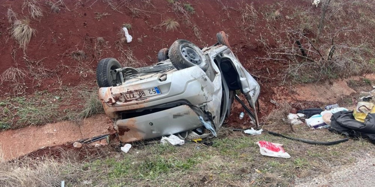 Trafik kazası sonrasında 20 günlük yaşam mücadelesini kaybetti