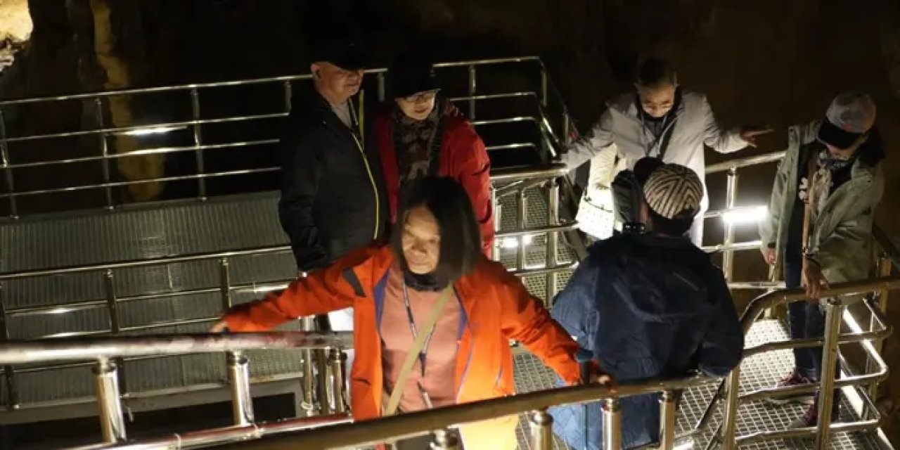 Gümüşhane’nin Karaca Mağarası’na Uzakdoğu’dan misafir!