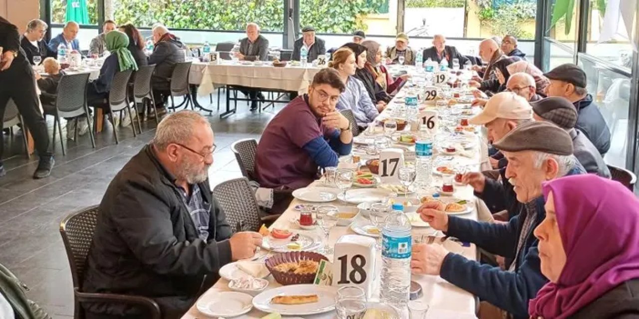 Samsun’da huzurevi sakinlerine moral etkinliği düzenliği