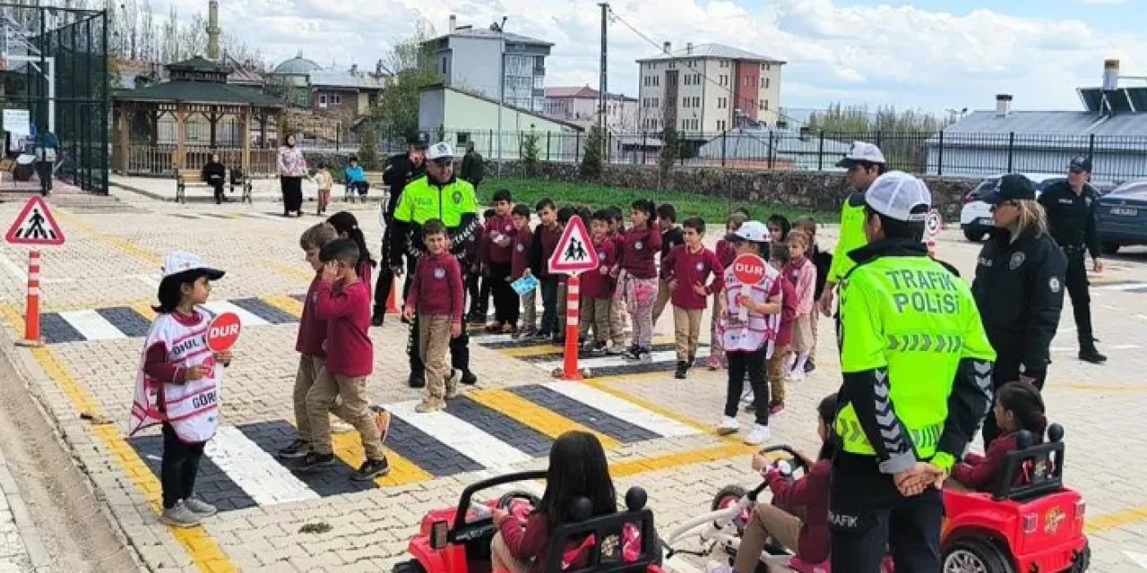 Bayburt’ta Trafik Haftasına özel etkinlikler düzenlendi!