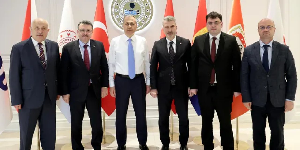Ankara'da önemli görüşmeler! Başkan Genç Trabzon'a müjdelerle döndü