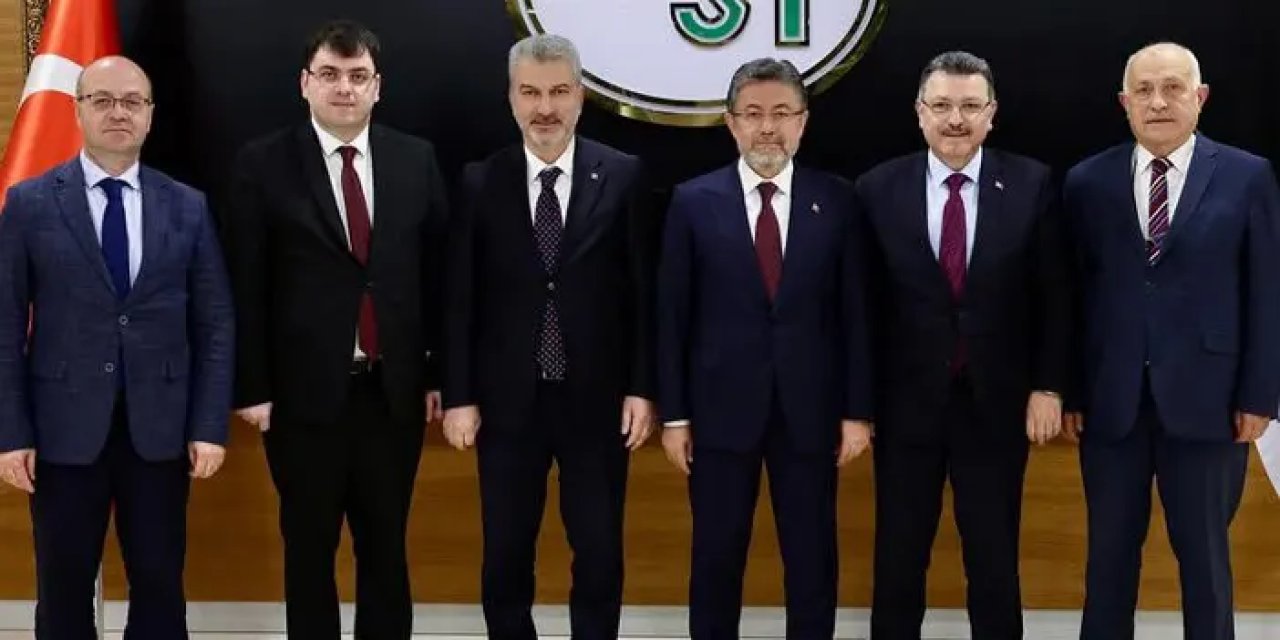 AK Parti Trabzon İl Başkanı Mumcu: "Ankara ziyaretlerimiz Trabzon için kazançlı oldu"