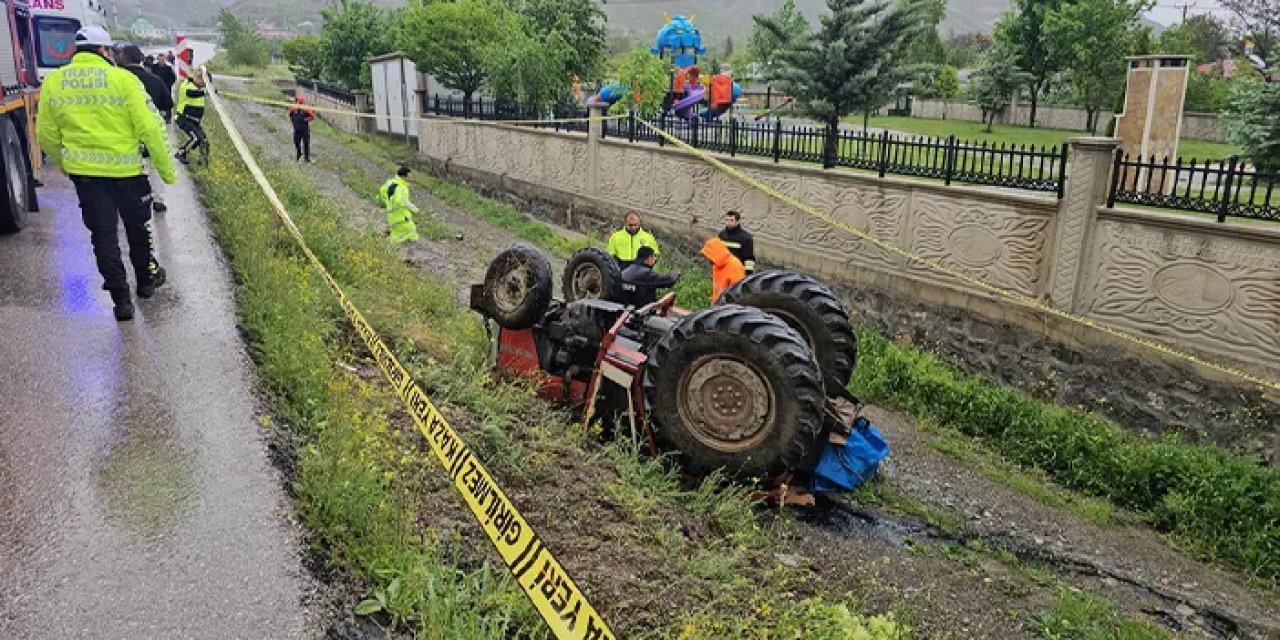 Erzincan'da feci traktör kazası: Sürücü hayatını kaybetti