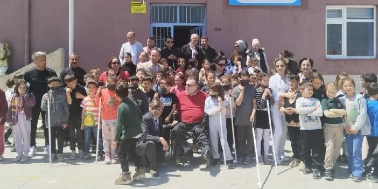 Samsun’da öğrenciler engelli bireylerle empati köprüsü kurdu