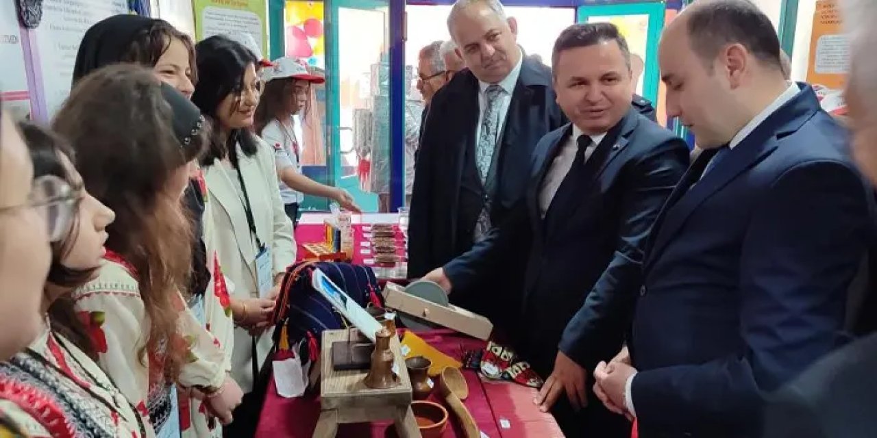 Giresun’da bilim şenliği ilgi gördü!