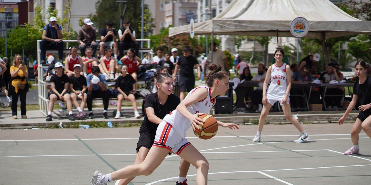 Sporun nabzı Atakum’da attı