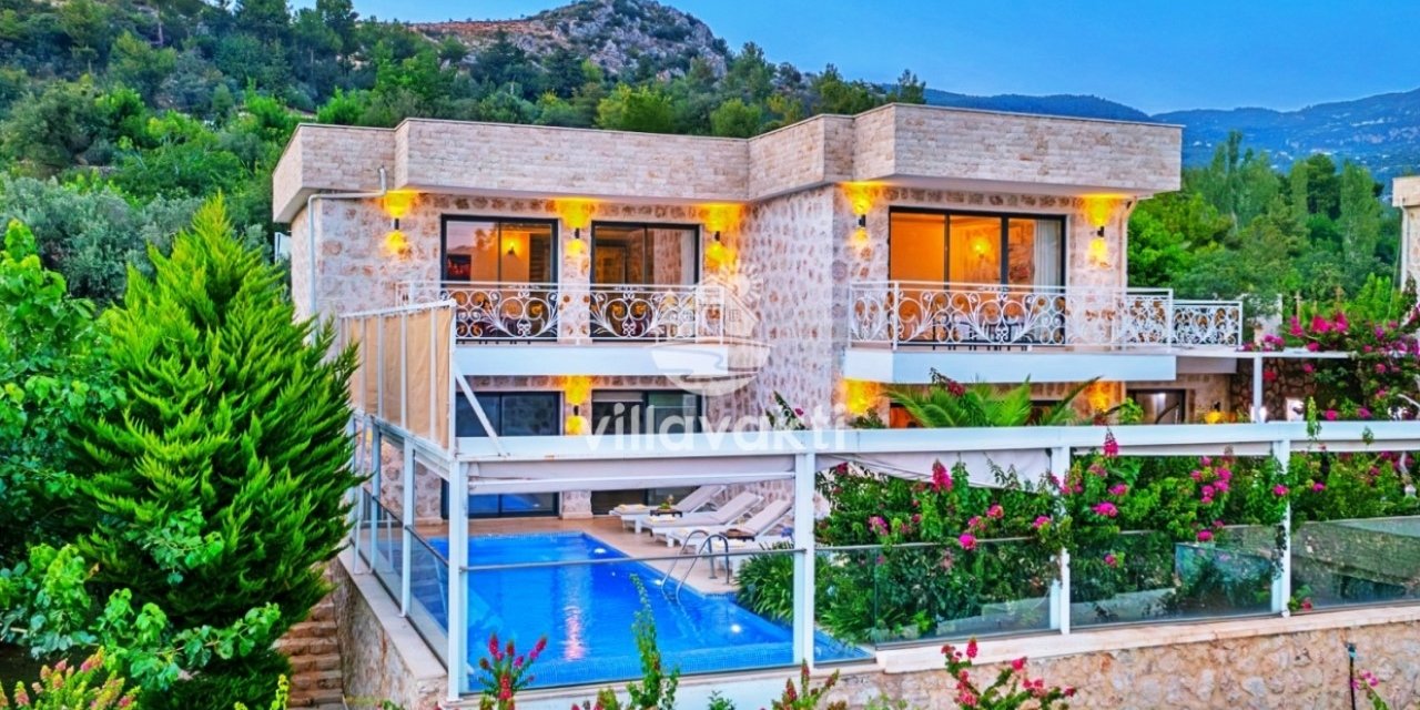 Muhafazakâr Tatilin Yeni Trendi: Korunaklı Villa Konsepti