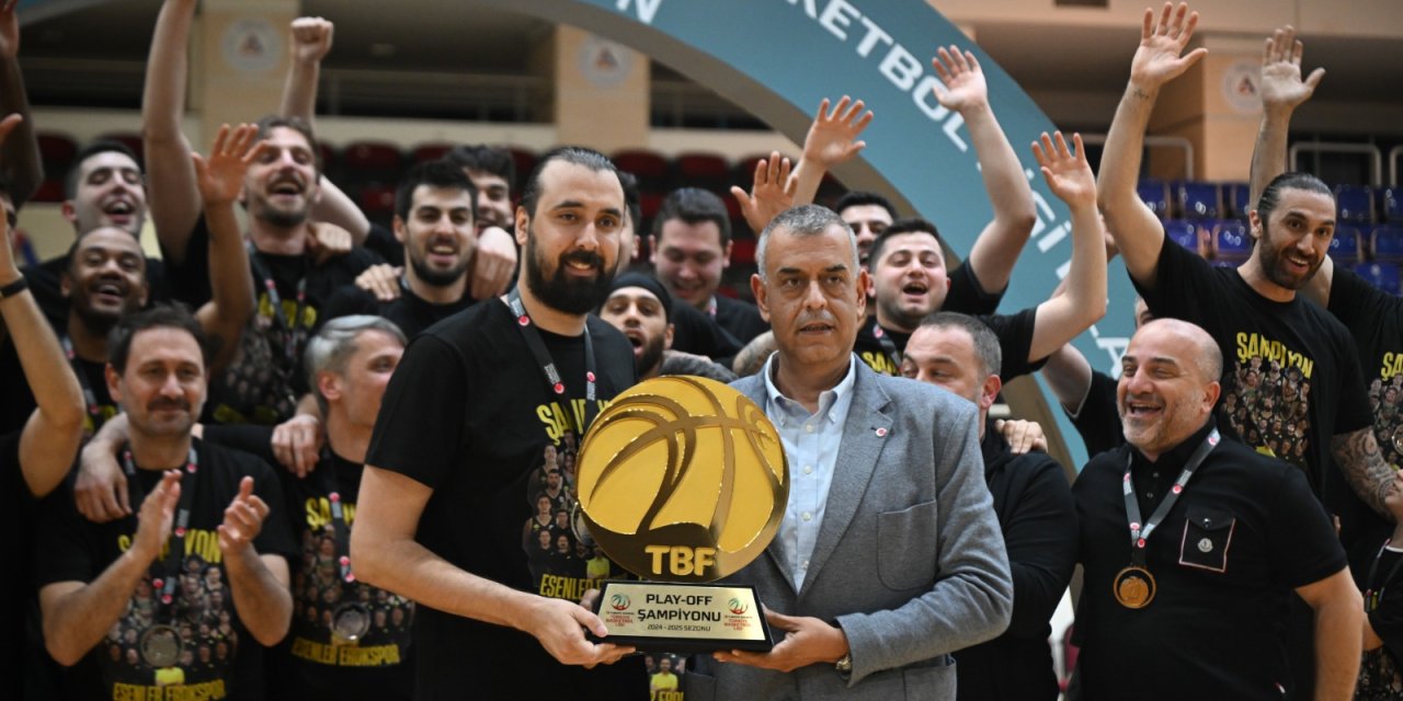 Trabzonspor'u en güçlü rakibiydi! O da Süper Lig'e çıktı