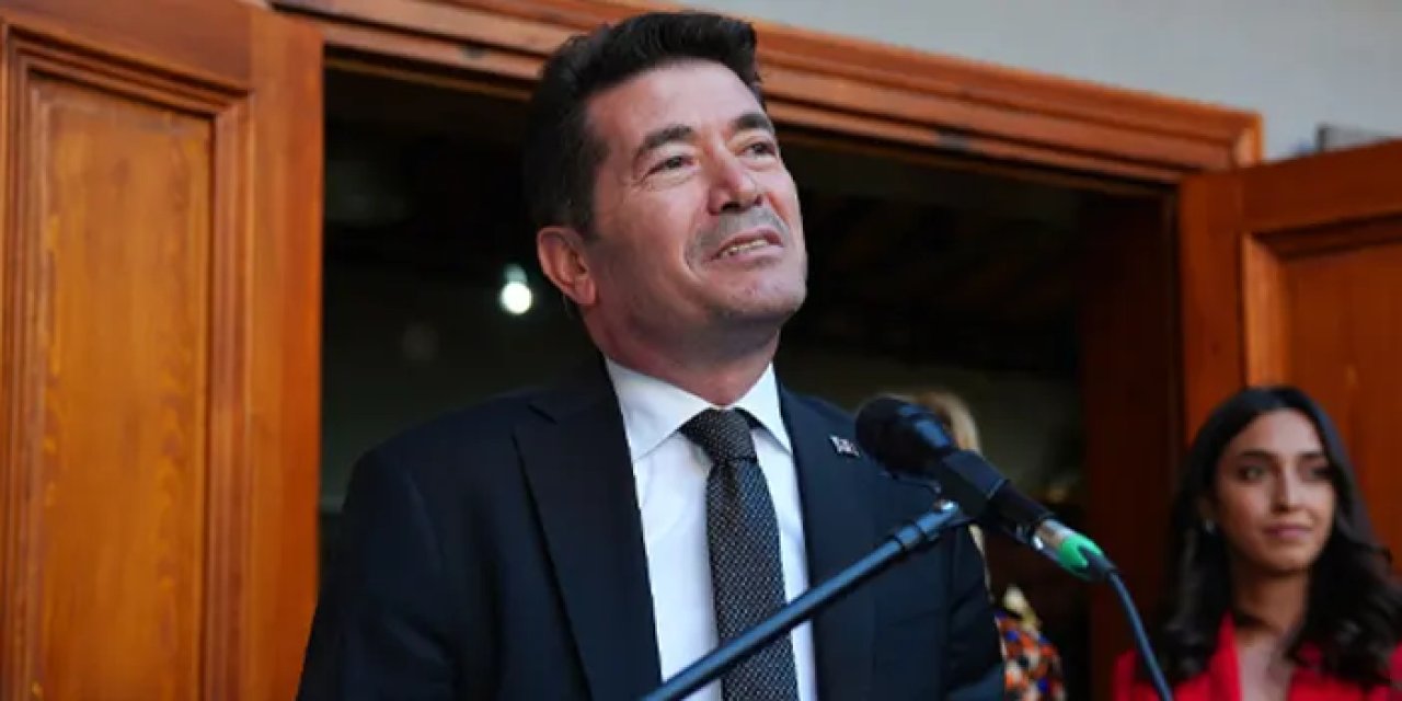 Başkan Kaya, Abit Güner anısına düzenlenen sergide konuştu: "Trabzon'da doğup dünya markasına dönüştü"