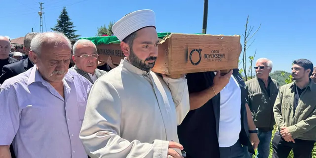 Ordu'da lise öğrencisi Orhan Kadirhan Bilkay son yolculuğuna uğurlandı