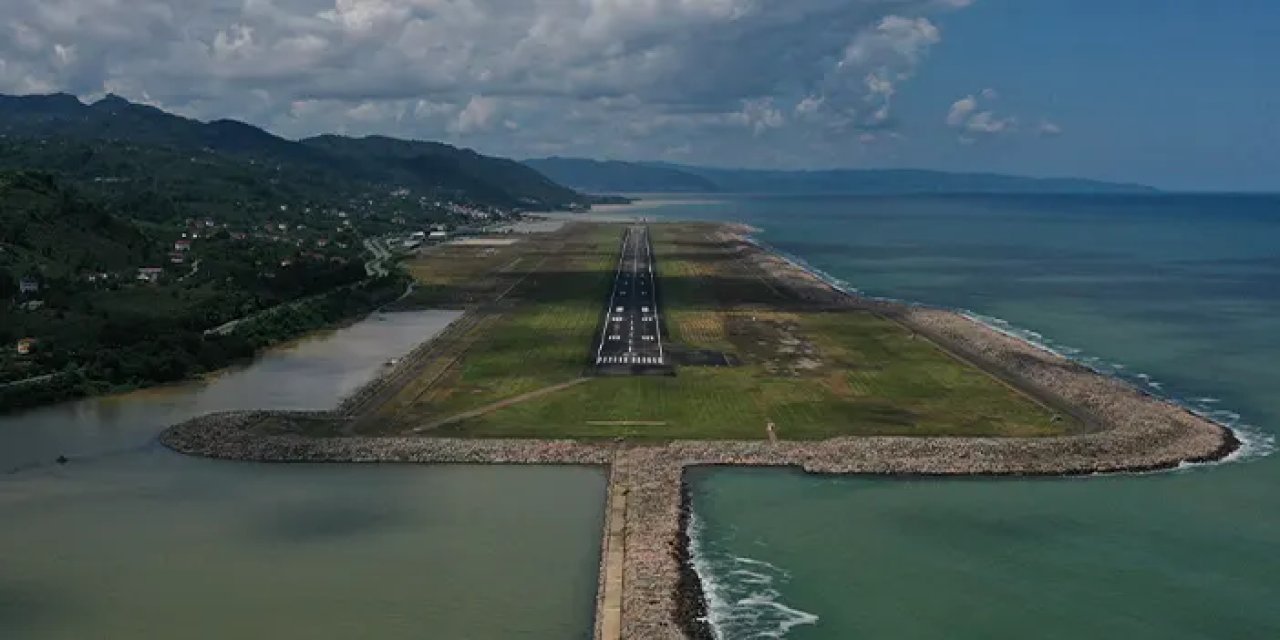 Ordu-Giresun Havalimanı 10 yılda kaç yolcuya hizmet verdi? Bakan Uraloğlu açıkladı