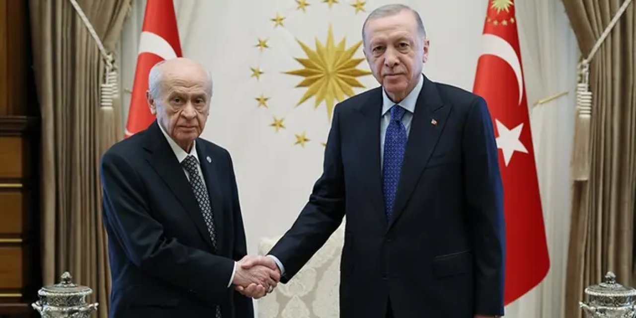 Cumhurbaşkanı Erdoğan'ın "tekrar aday olma derdim yok" sözlerine Bahçeli'den flaş çıkış
