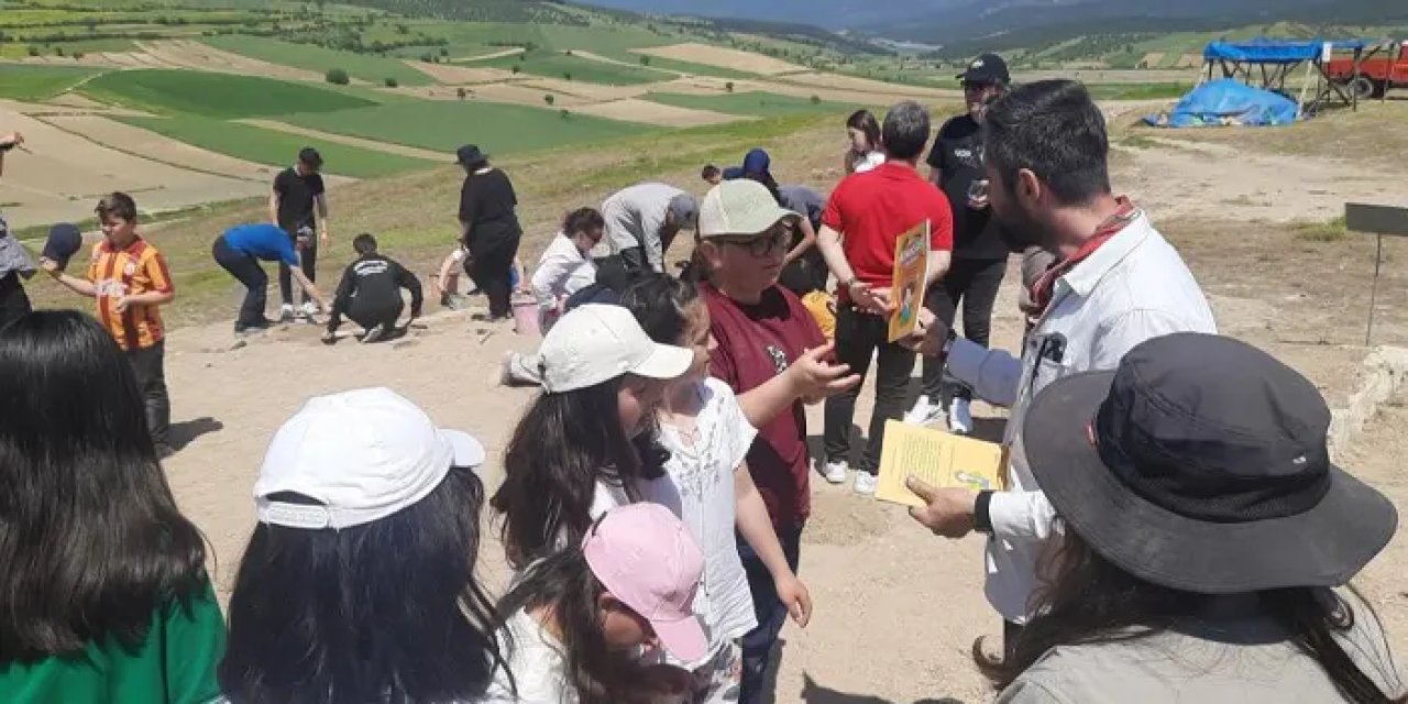 Samsun’da öğrencilere arkeoloji deneyimi yaşatıldı!