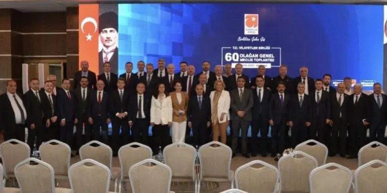 Bayburt Valisi Eldivan Vilayetler Birliği 60. Olağan Genel Meclis Toplantısı’na katıldı