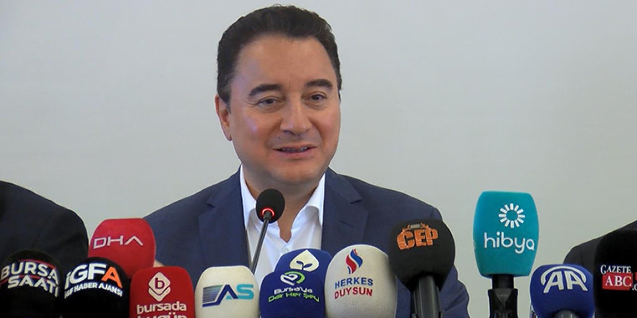 Ali Babacan: "Türkiye'de kriz var"