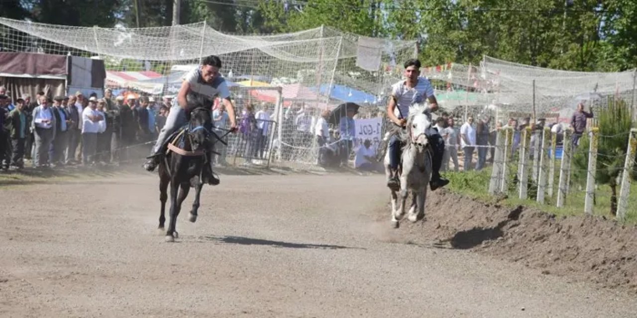 Samsun’da at yarışları coşkusu yaşandı!
