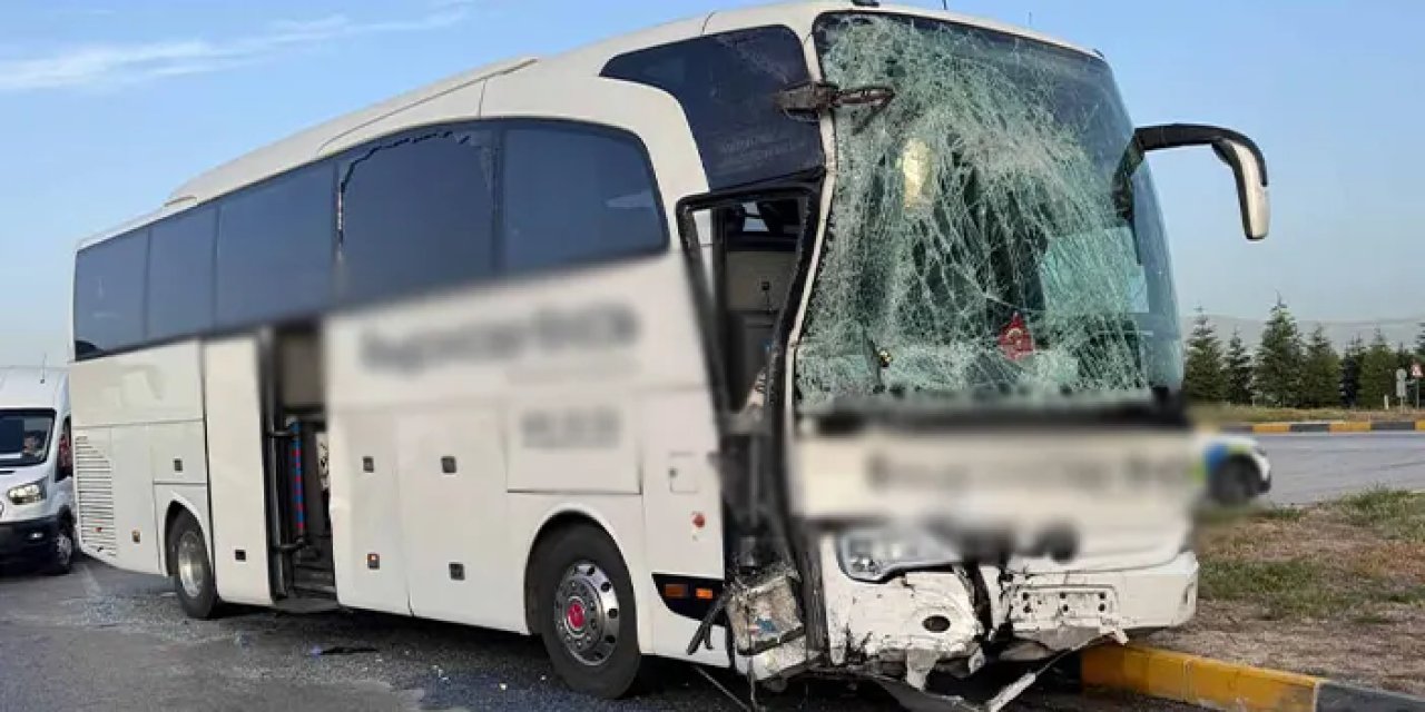 Isparta'da yolcu otobüsü ile midibüs çarpıştı! 28 yaralı