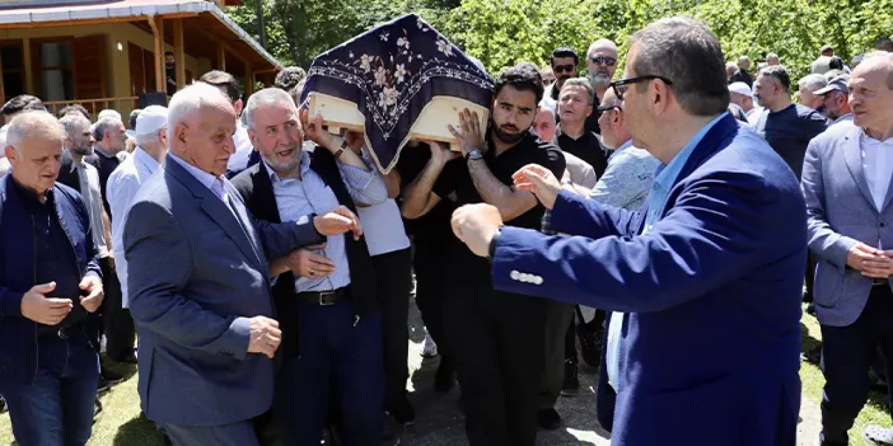Rektör Prof. Dr. İbrahim Hakkı Aydın'ın anne acısı!