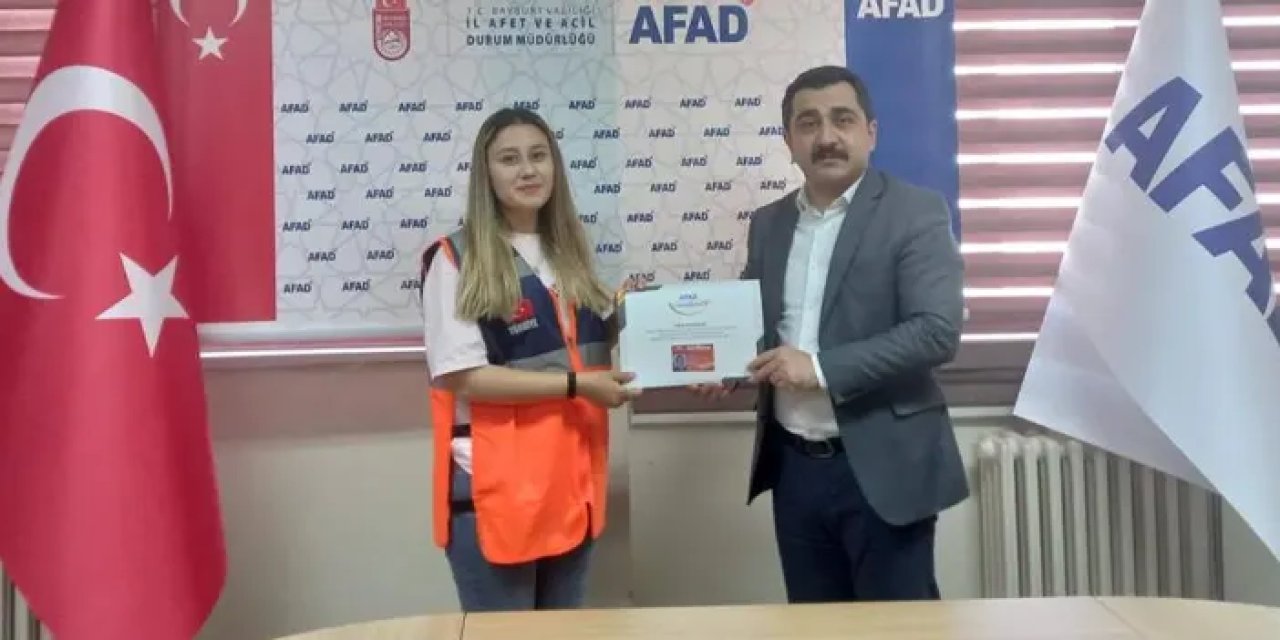 Bayburt’ta AFAD gönüllüleri eğitimlerini tamamladı!