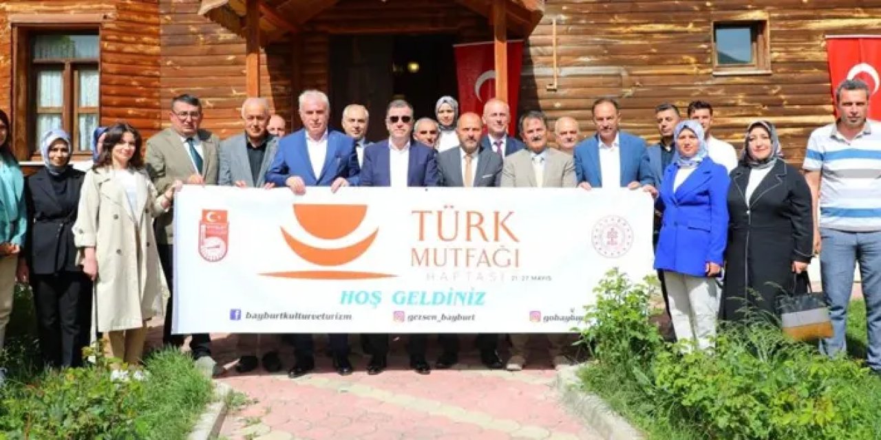 Bayburt’ta ‘Türk Mutfağı Haftası’nda Yöresel Lezzetler Tanıtıldı