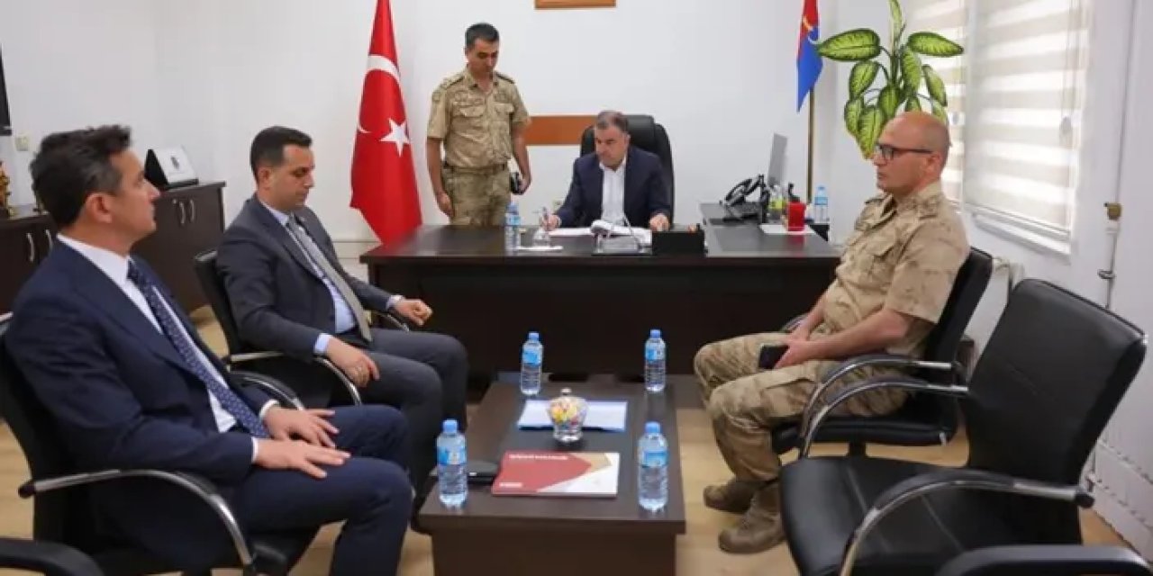 Bayburt Valisi Eldivan jandarma personeli ile buluştu!