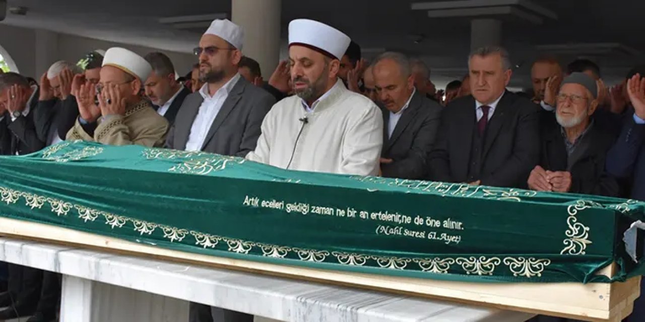 Rize'de Memiş Bak son yolculuğuna uğurlandı