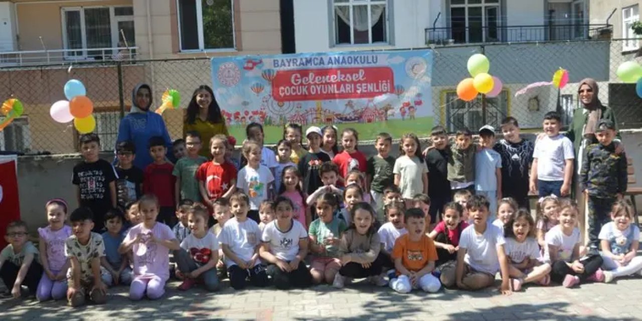 Ordu’da minikler geleneksel çocuk oyunları şenliğinde eğlendi