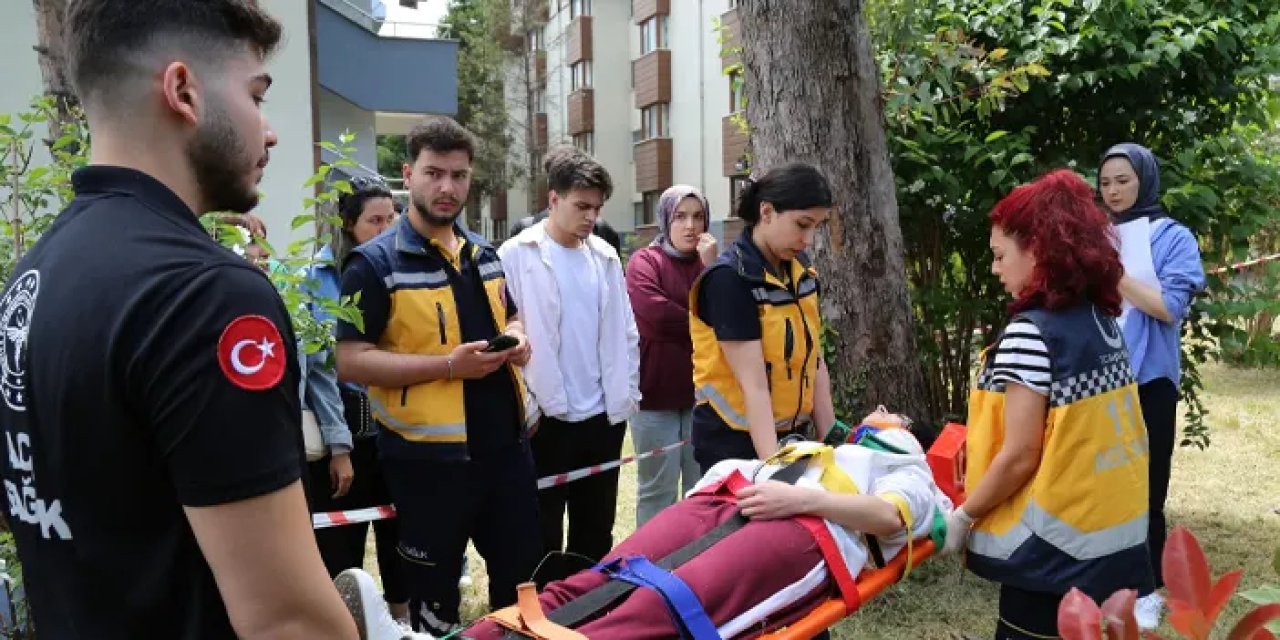 Avrasya Üniversitesi'nde ilk ve acil yardım tatbikatı