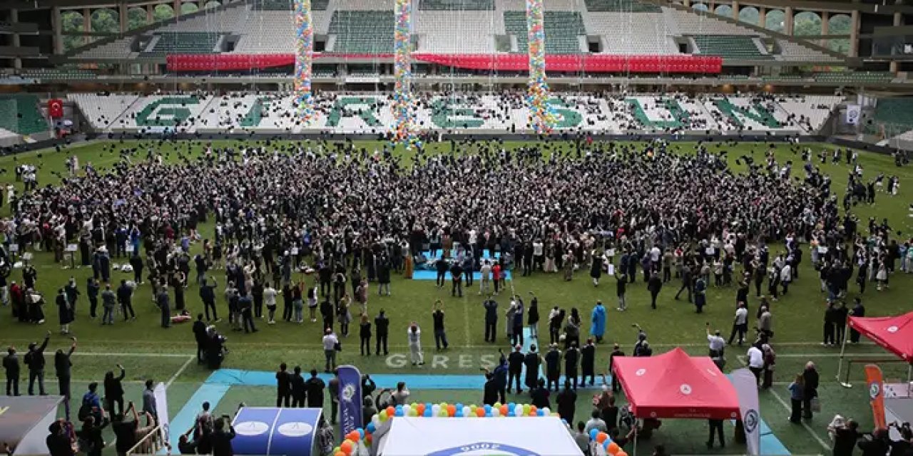 Giresun'da öğrencilerin mezuniyet heyecanı