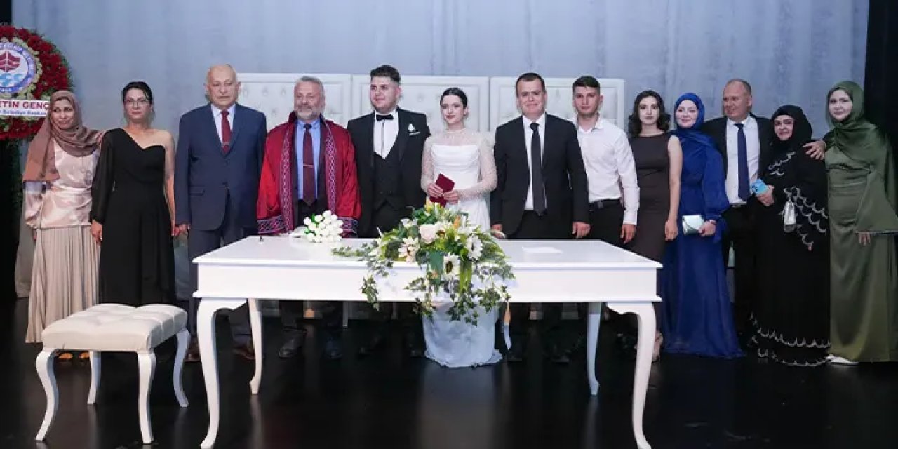 Neda ve Melikşah'tan ömürlük imza! Mutluluğa yürüdüler