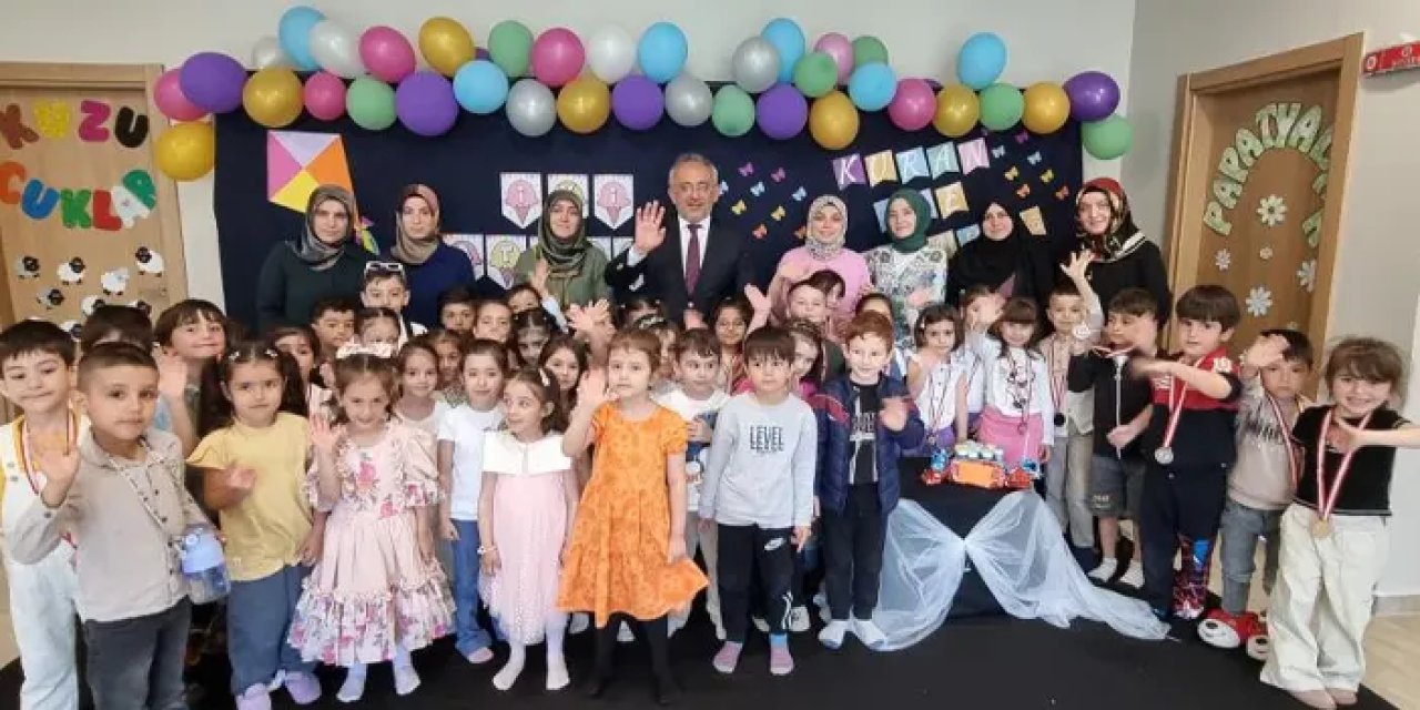 Bayburt Kur’an kursu öğrencilerinin karne sevinci