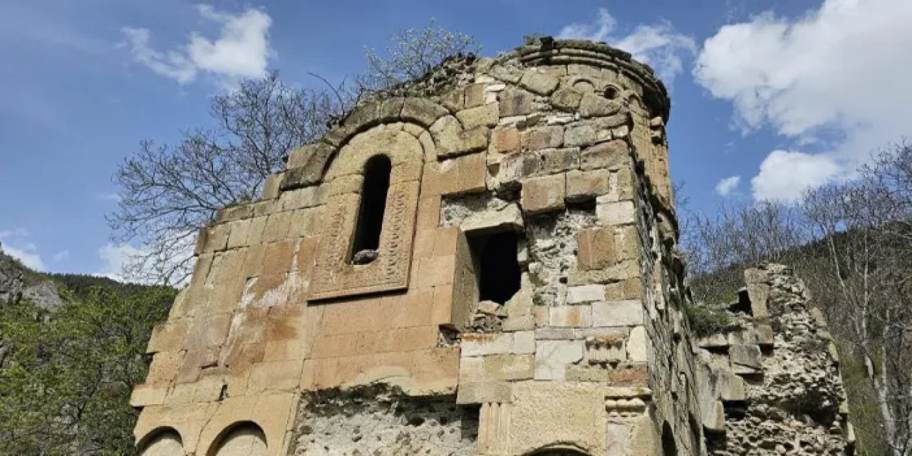 Artvin’de Rabat Manastırı ilgi çekiyor!