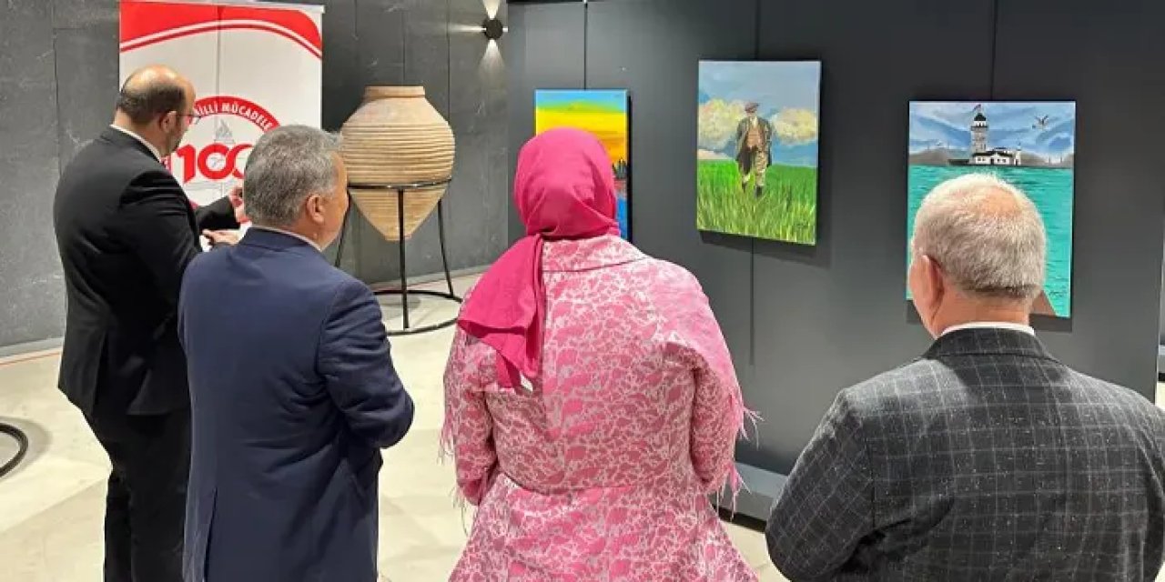 Samsun Müzesi’nde öğrencilerin resimleri sergilendi!