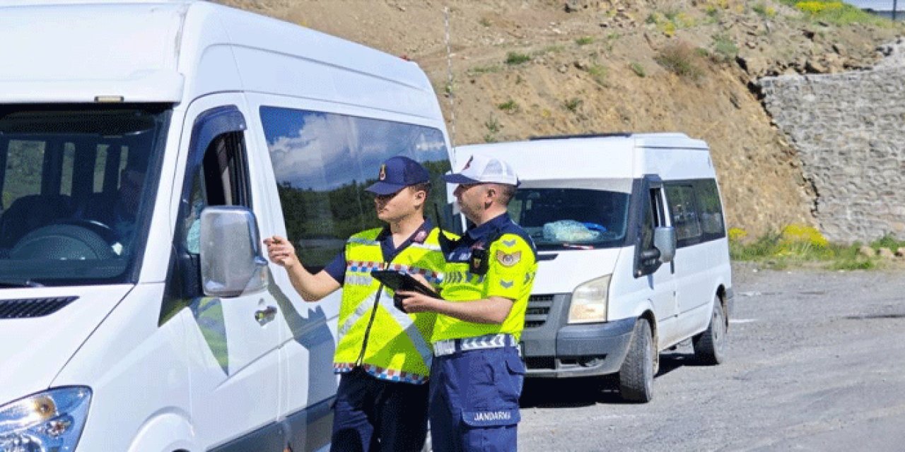 Ordu’da Jandarmadan Geniş Çaplı Asayiş Uygulaması! 45 Şüpheli Yakalandı, 16’sı Tutuklandı