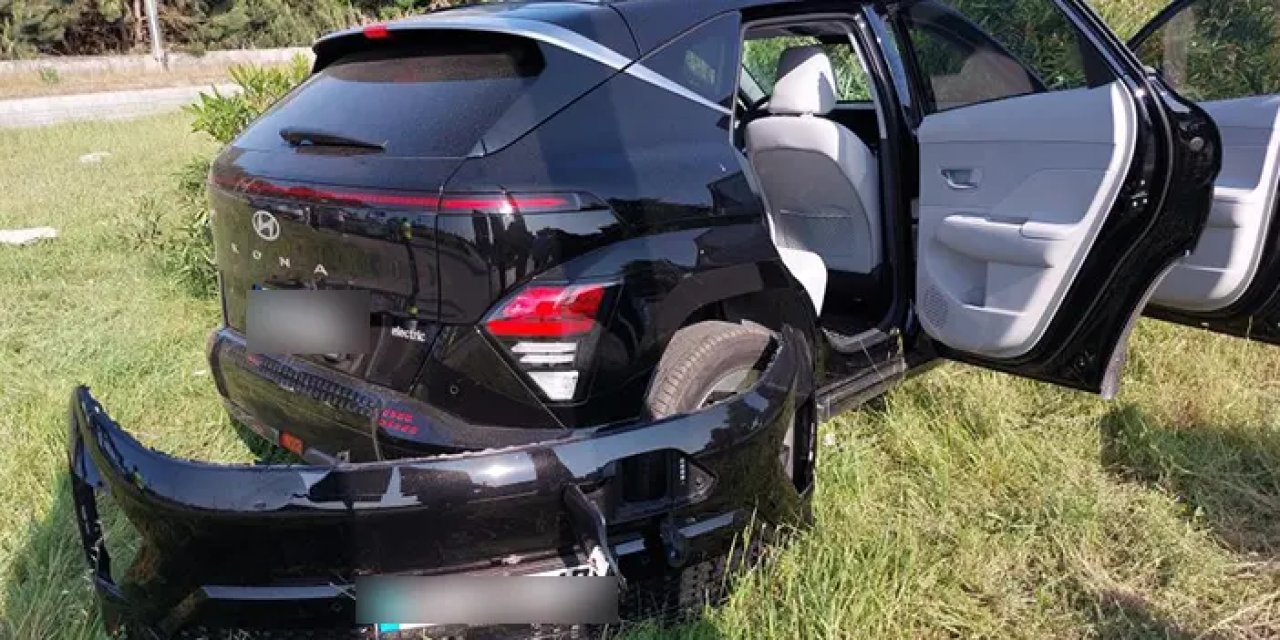 Samsun'da kaza: 2 otomobil çarpıştı! 2 kişi yaralandı