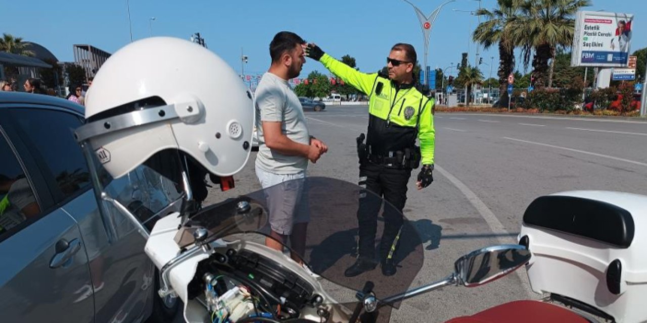 Samsun’da feci kaza! Otomobil ile motosiklet çarpıştı