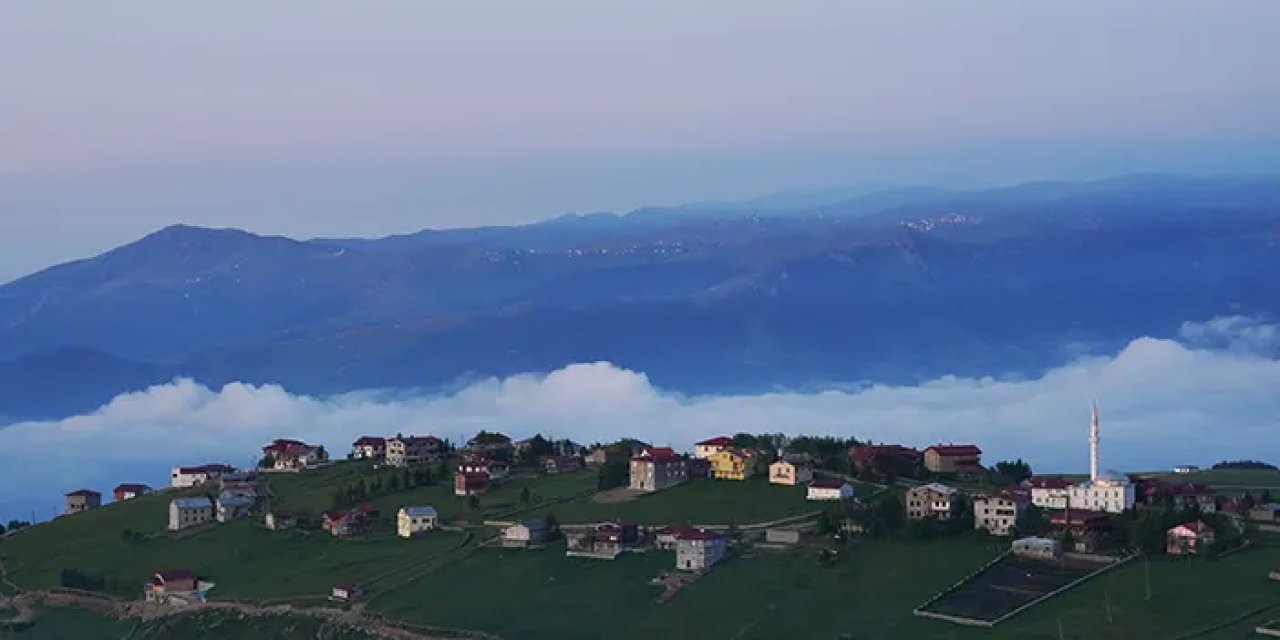 Trabzon'un meşhur yaylası büyülüyor