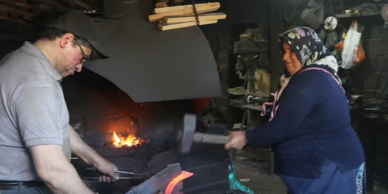 Rize'de baba mesleğini yarım asırdır sürdürüyor: En büyük yardımcısı ise eşi