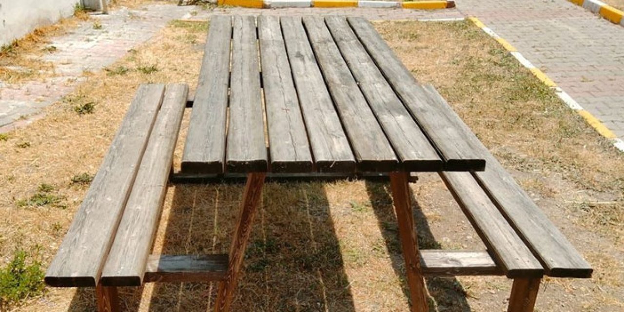 Samsun'da siteden masa çaldı, yakayı ele verdi