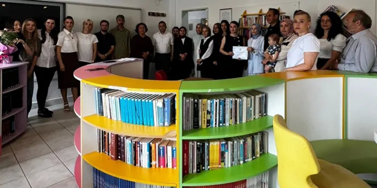 Giresun’da duygulandıran hareket! Öğretmenin adı kütüphaneye verildi