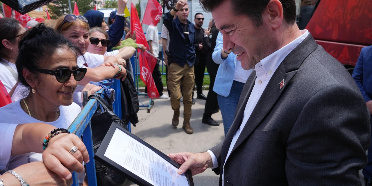 Başkan Ahmet Kaya'ya Bayburt'ta yoğun ilgi