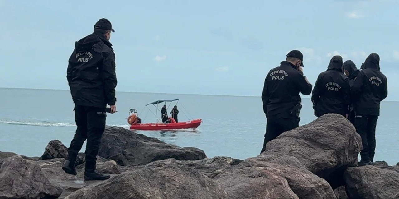 Giresun'da denizde kaybolan çocuk aranıyor