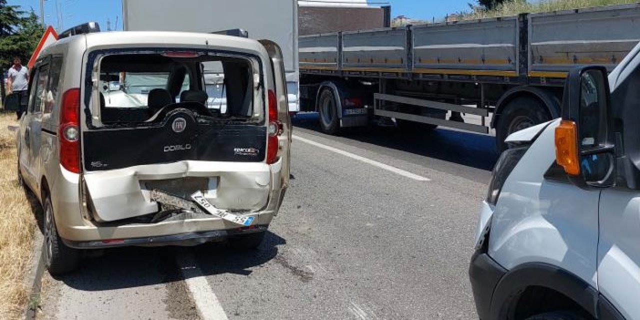 Samsun’da 4 araç birbirine girdi! Yaralılar var